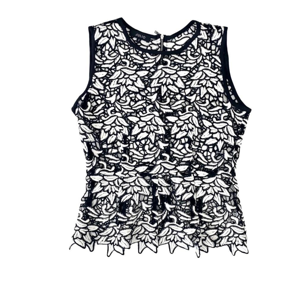 🖤🤍 Dressy B&W Top